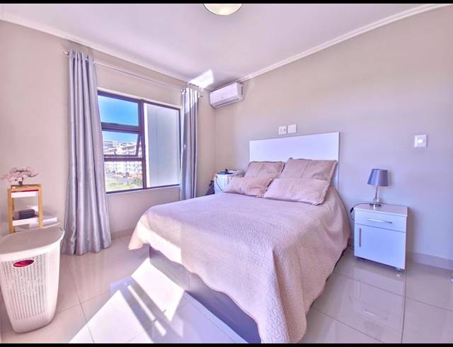 1 BEDROOM APARTMENT FOR SALE IN UMHLANGA RIDGE